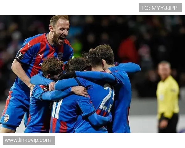 奥林匹亚与比尔森的激烈对决揭示足球战术与团队合作的魅力